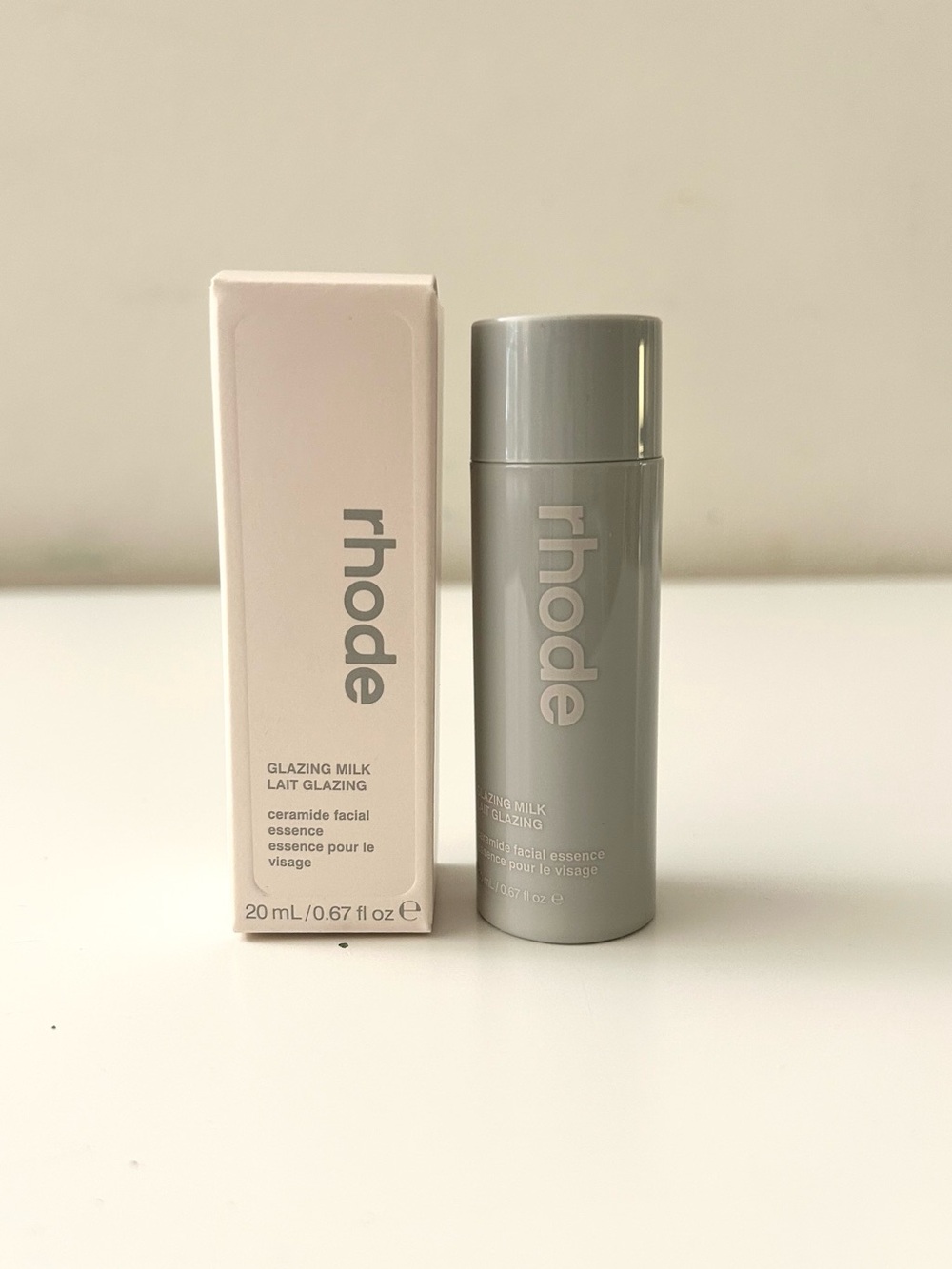 🌸RHODE Glazing Milk Hydrating Ceramide Facial Essence Deluxe Mini 20 mL